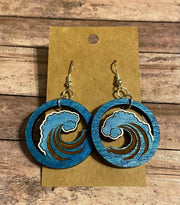 Waves round wood dangle earrings